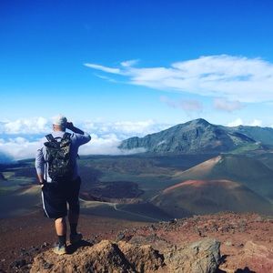 Meet your Posher, Calin